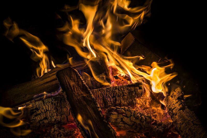 Jetzt nix anbrennen lassen: Osterfeuer bei der Verwaltung der Gemeinde Satow anmelden bis zum 14. April 2025